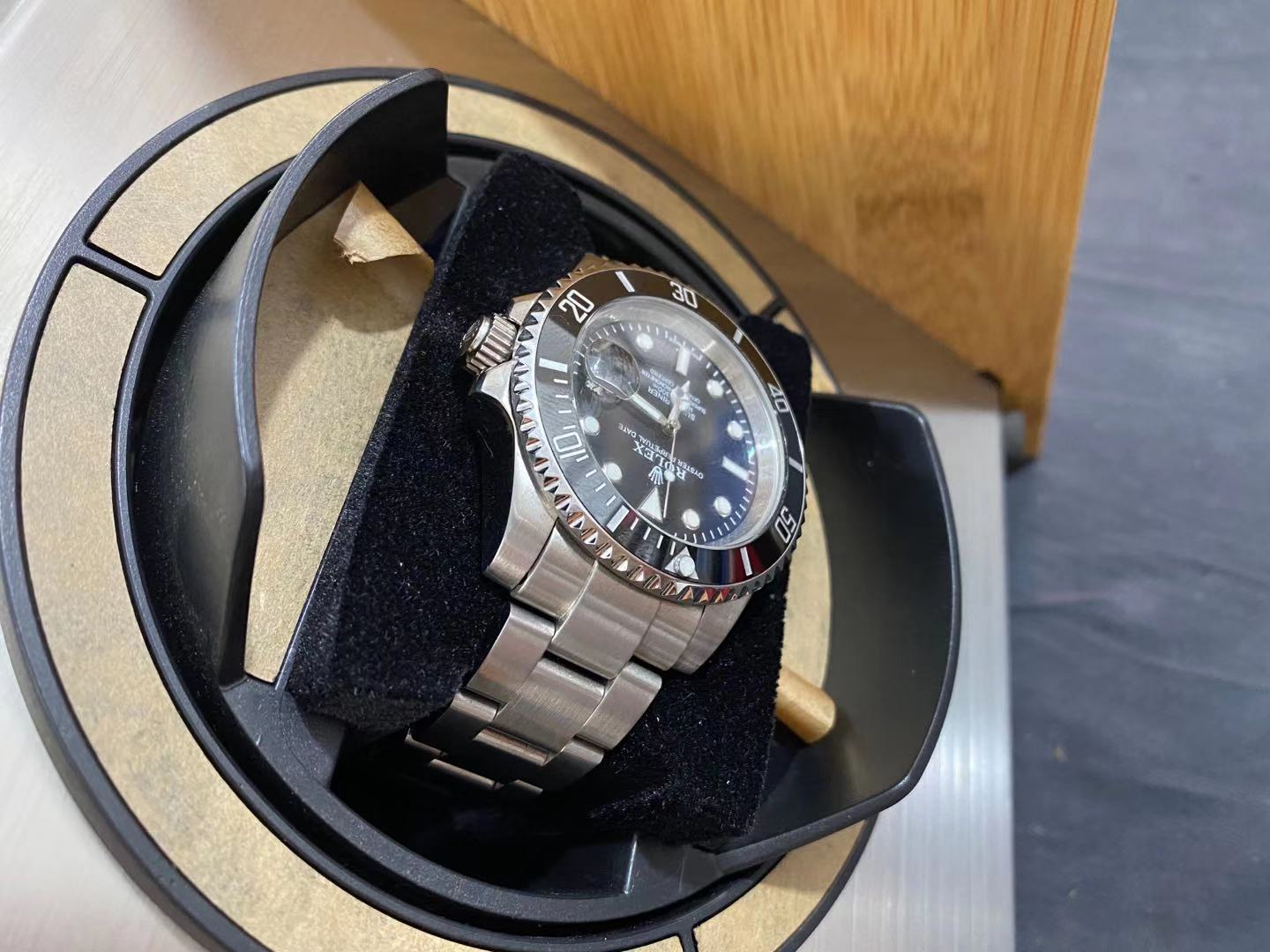 Watch Winder Double | for Big to Super Big Automatic Watches up to Case 50mm Diameter,  Bamboo Handcraft Super Quiet by Watch Winder Smith®